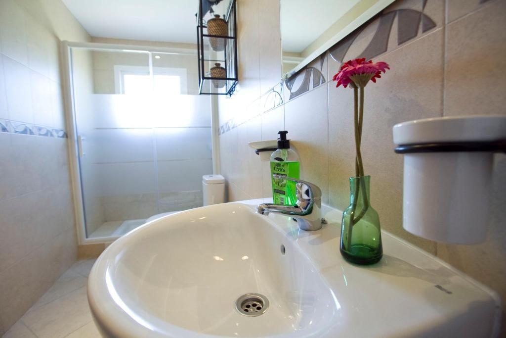 Apartamentos Apr Numancia Мадрид Номер фото